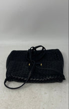 Load image into Gallery viewer, Ganson Womens Black Faux Leather Woven Pattern Inner Pocket Shoulder Bag
