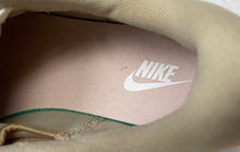 Load image into Gallery viewer, Nike Womens Motiva IB8136-248 Beige Low Top Lace-Up Running Shoes Size 6
