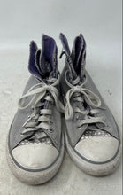 Load image into Gallery viewer, Converse Boys Chuck Taylor All Star 645132F Gray Purple Sneaker Shoes Size 4
