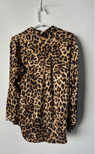 Load image into Gallery viewer, Vince Camuto Womens Brown Black Animal Print Long Sleeve Button-Up Shirt Size M
