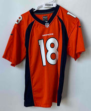 Load image into Gallery viewer, Nike Boys Orange NFL Denver Broncos Peyton Manning #18 Football Jersey Size XL
