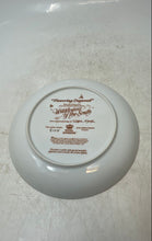 Load image into Gallery viewer, Royal Windsor 8104 Multicolor Ceramic Flowering Dogwood Collector Plate With COA
