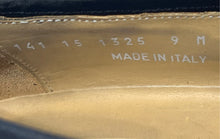 Load image into Gallery viewer, Johnston &amp; Murphy Mens Black Tassel Round Toe Slip-On Loafer Shoes Size 9 M
