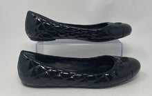 Load image into Gallery viewer, Authentic Tory Burch Womens Black Leather Quilted Ballet Flats Size 8M Worn
