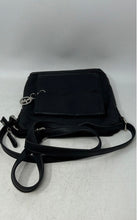 Load image into Gallery viewer, Giani Bernini Womens Black Leather Inner Pocket Adjustable Strap Crossbody Bag
