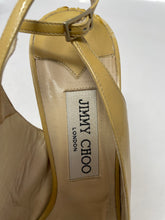 Load image into Gallery viewer, Authentic Jimmy Choo London Womens Beige High Slingback Heels Size EU 40 Damaged
