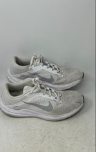 Load image into Gallery viewer, Nike Mens Winflo 10 DV4022-102 White Lace-Up Low Top Running Shoes Size 10.5
