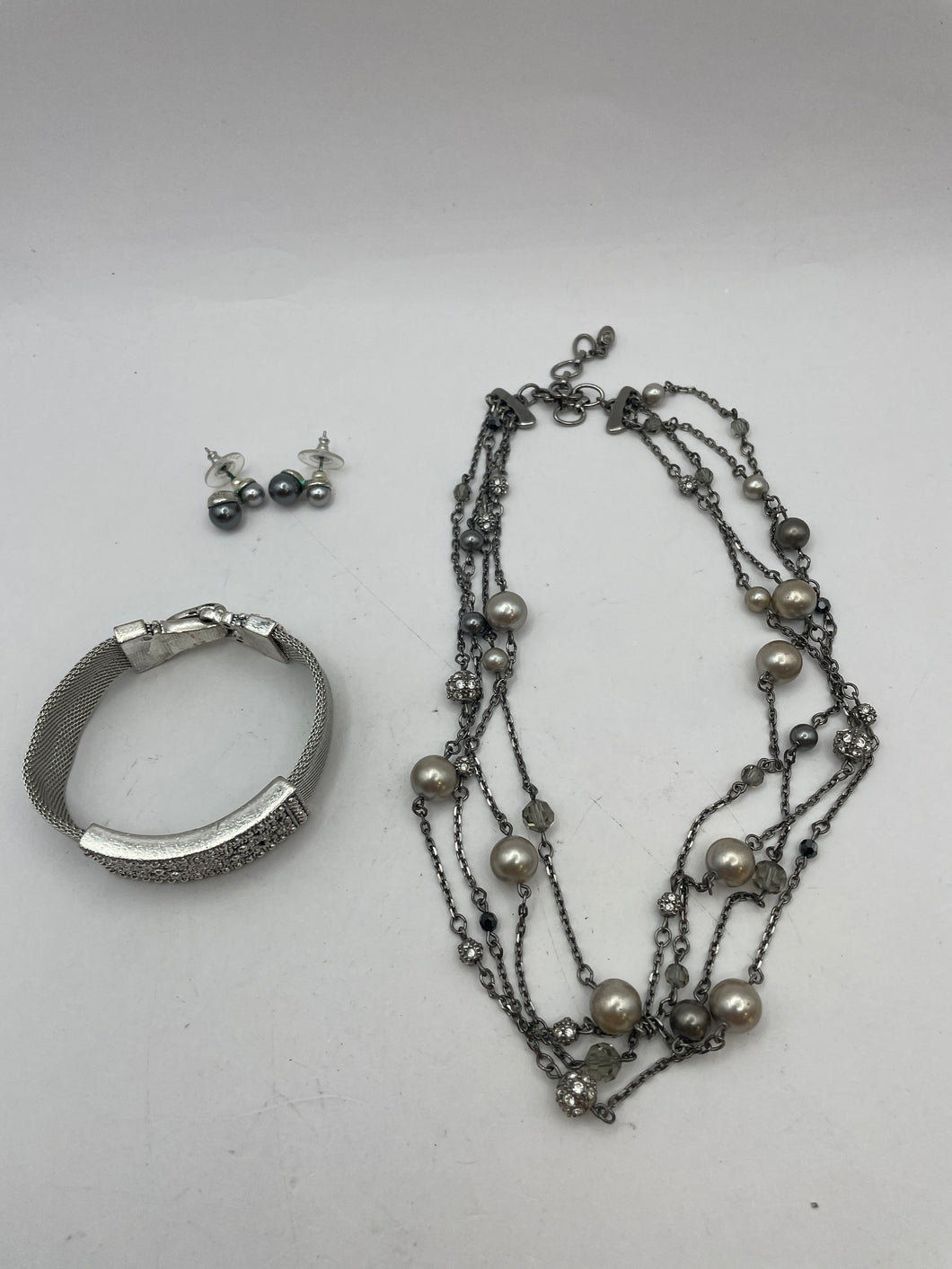 Sets of (3Pcs) ( 1 Necklaces, 1 Bracelet, 1 Earrings) Jewelry 147.89 g