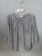 Load image into Gallery viewer, New York &amp; Company Womens White Black Houndstooth Long Sleeve Blouse Top Size M
