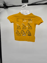 Load image into Gallery viewer, Old Navy Boys Yellow Graphic Crew Neck Short Sleeve Pullover T Shirt Size 2T
