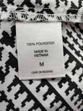 Load image into Gallery viewer, New York &amp; Company Womens White Black Houndstooth Long Sleeve Blouse Top Size M
