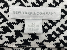Load image into Gallery viewer, New York &amp; Company Womens White Black Houndstooth Long Sleeve Blouse Top Size M
